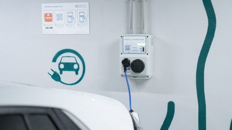 Punt de recàrrega d'electromobilitat