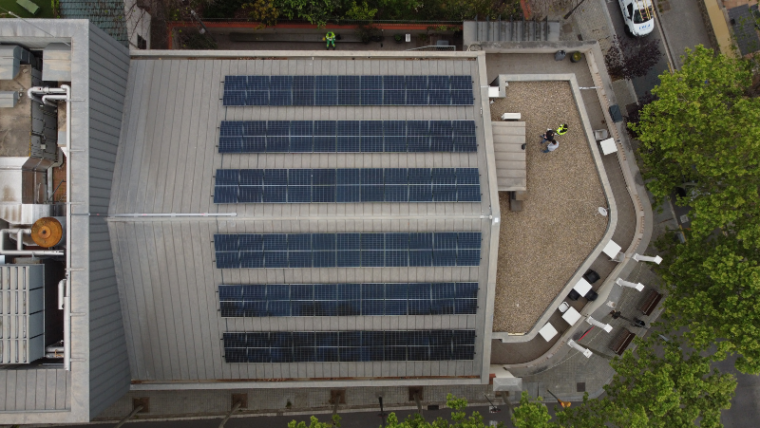 Barcelona triplica la potència solar municipal