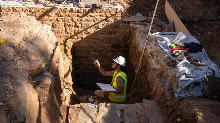 Trobades arqueològiques a la Rambla